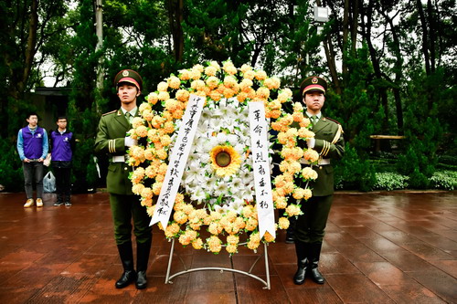 wep004.jpg